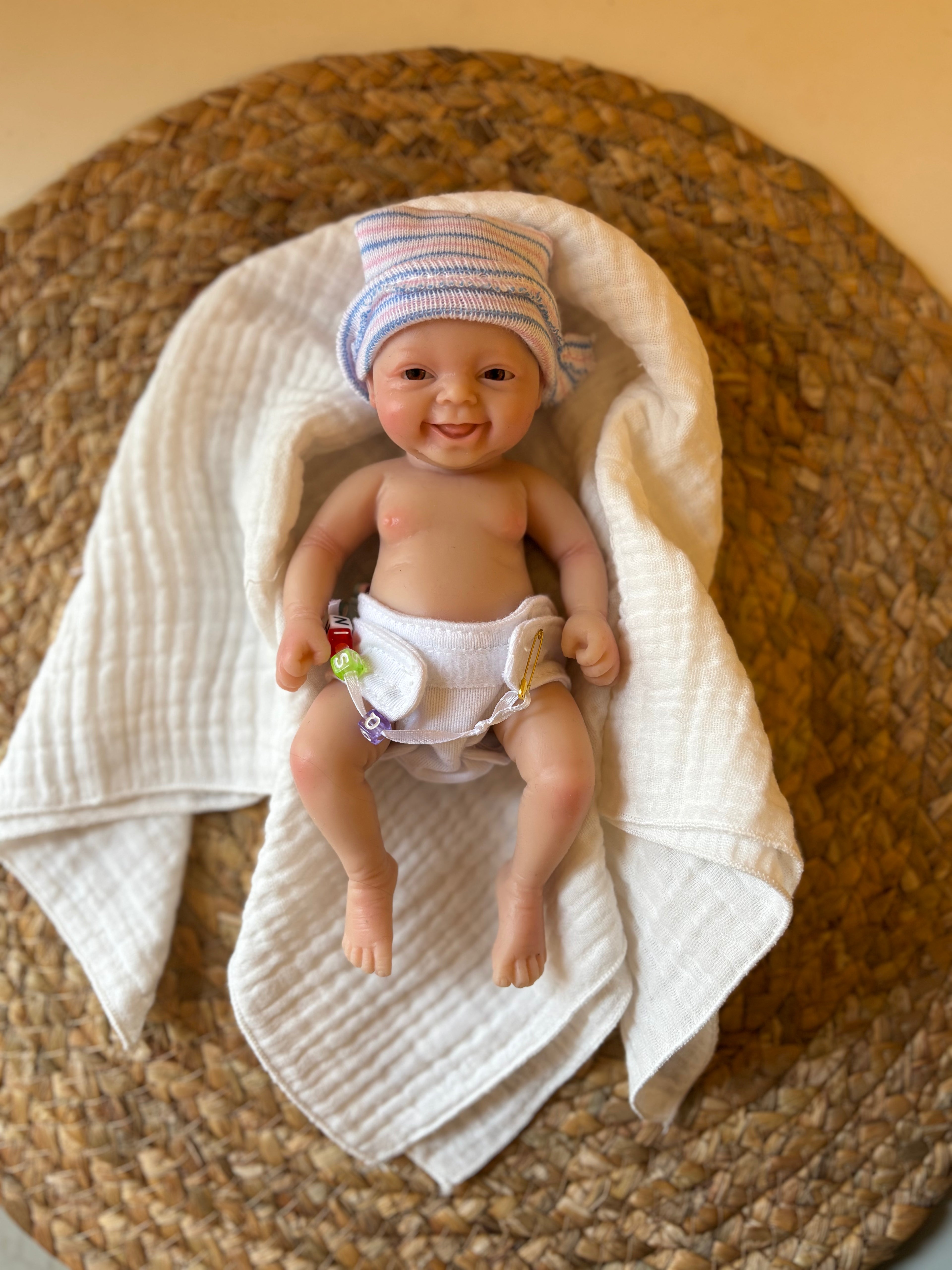 Muñeca silicona Luca